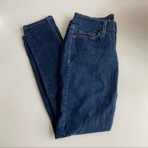 LEVIS low waisted slim dark blue jeans size 5 M